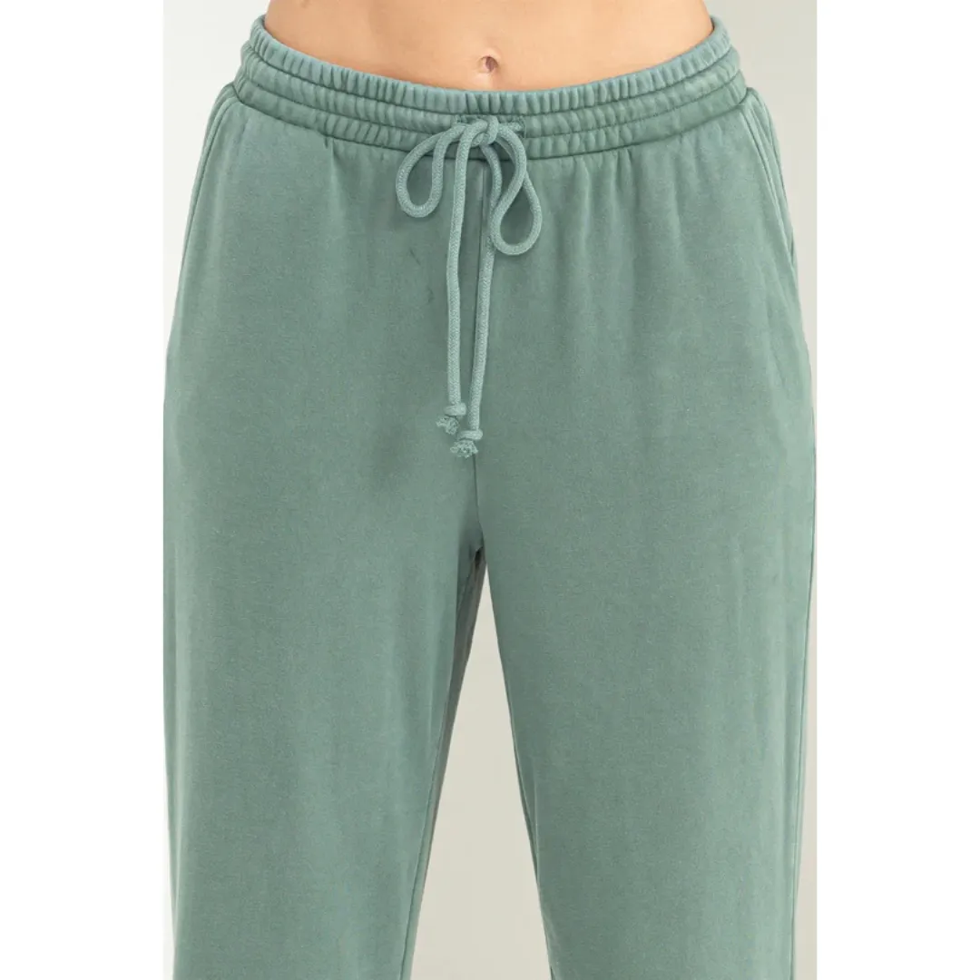 Drawstring Elastic Waistband Sweatpants with Slit Hems and Pockets