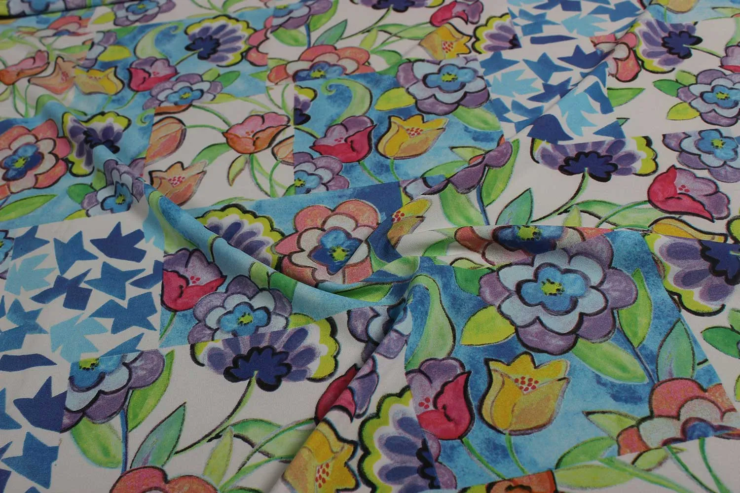 Floral Printed Crepe Fabric